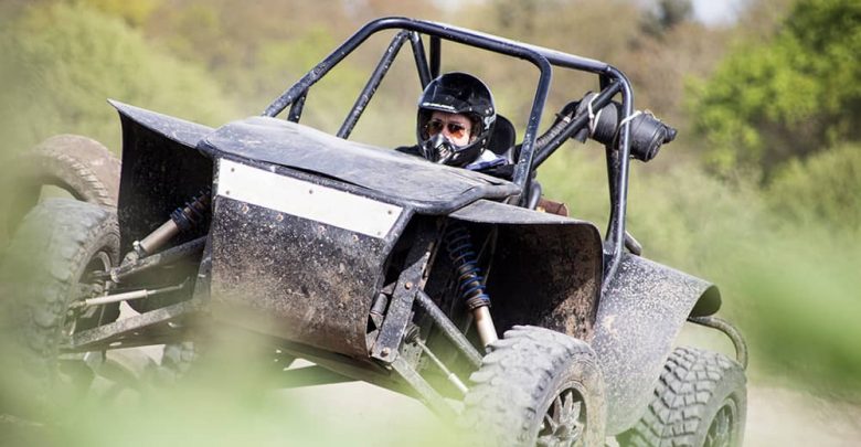 off road buggy driving
